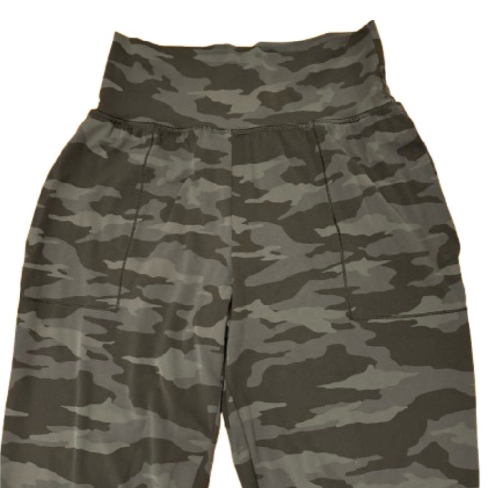 Athleta Salutation gray camo baggy joggers w pckts SZ S - Picture 3 of 8
